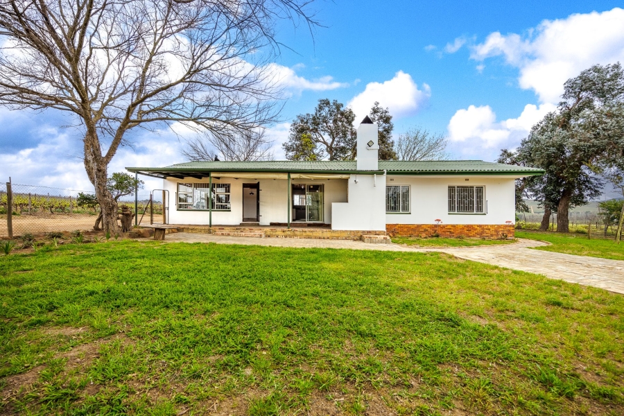 3 Bedroom Property for Sale in Koelenhof AH Western Cape